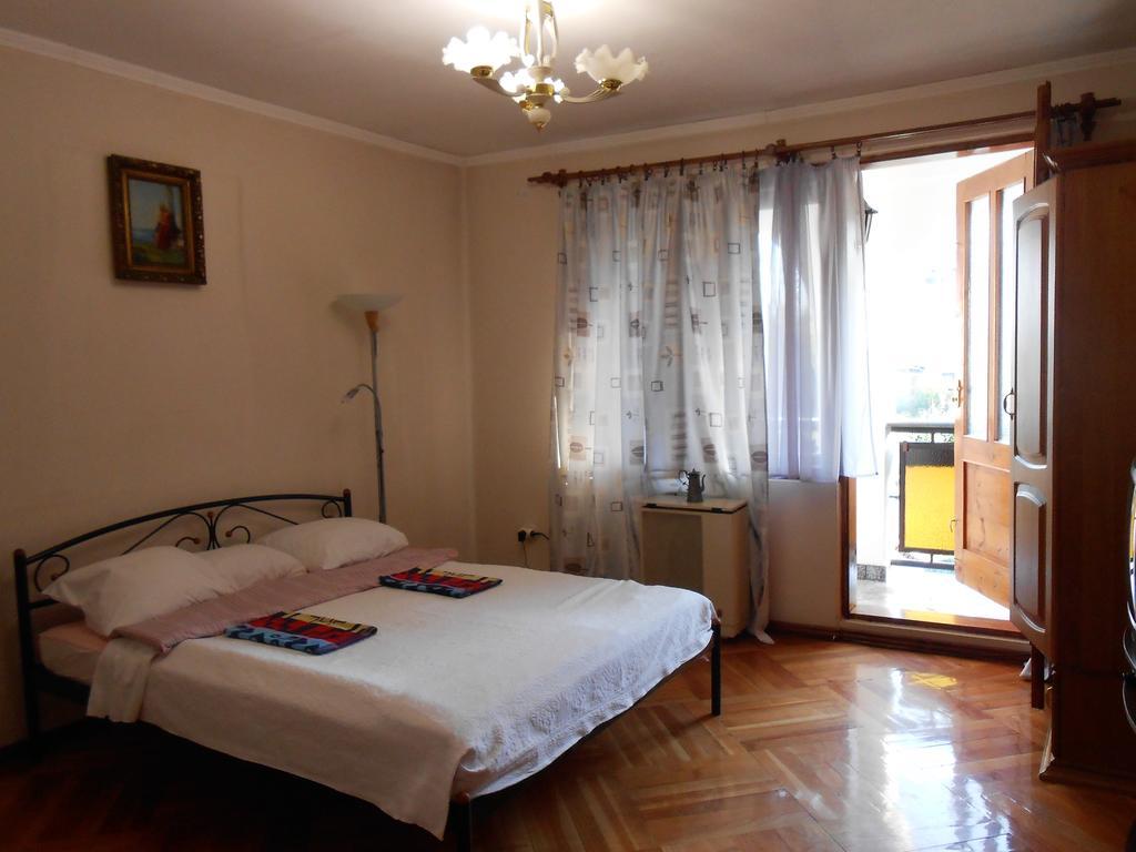Guest House Marketti Vynohradiv Exterior foto